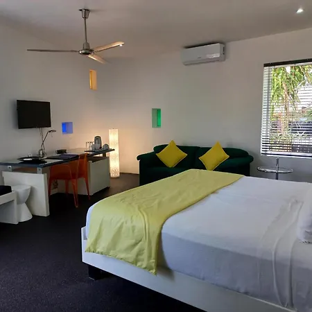 Serene-Estate Boutique Guesthouse-2